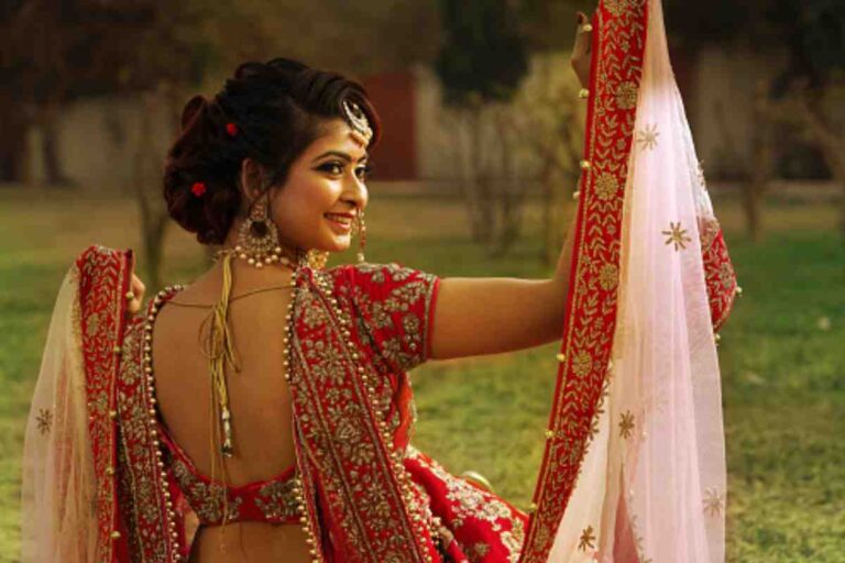 Bridal:lltxl8sscds= Lehenga Blouse Design Back