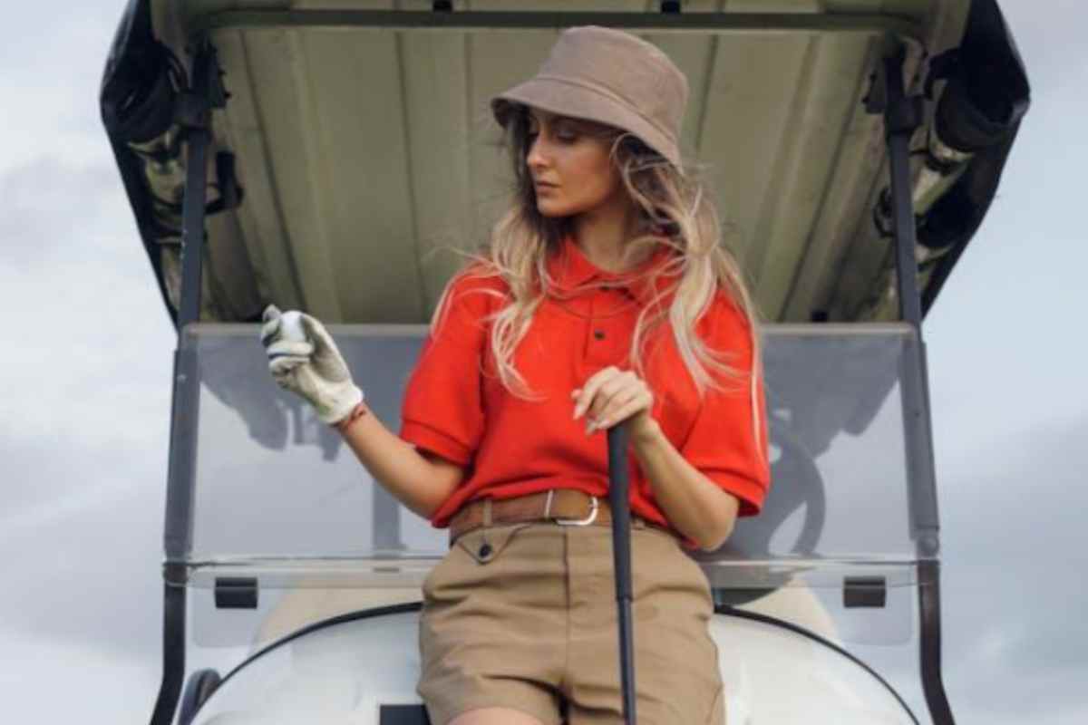 Are Bucket Hats Still in Style?