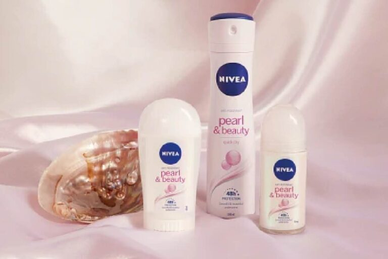 Nivea Pearl and Beauty Roll On