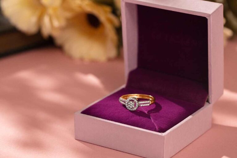 caratlane rings