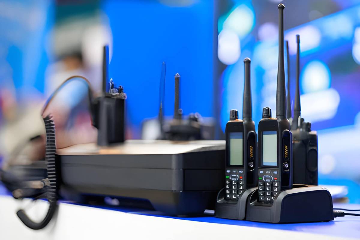 The Evolution Of Two-Way Radio Communication In Modern Workflows